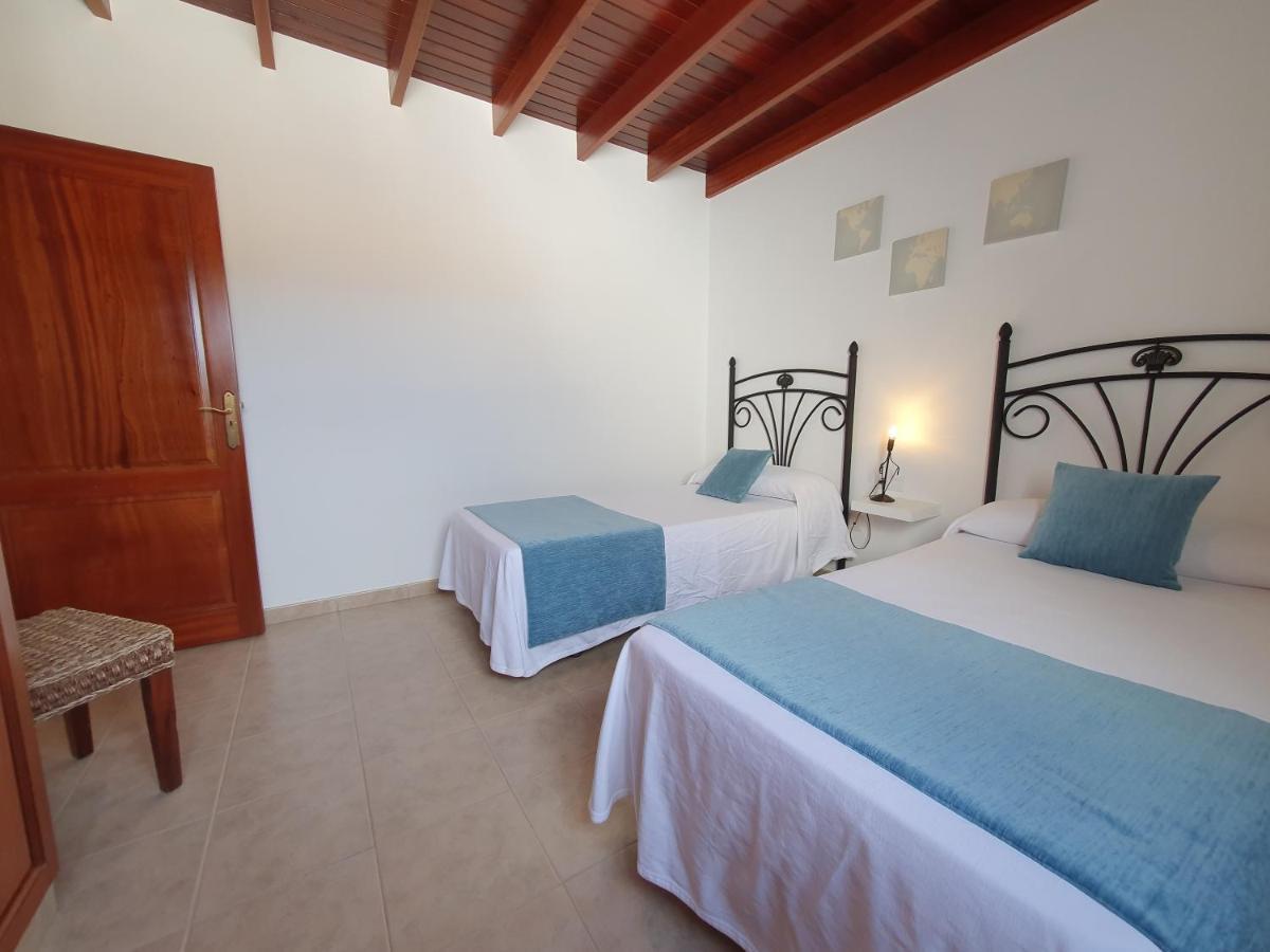 Apartamentos Graciosamar Caleta de Sebo Exterior photo