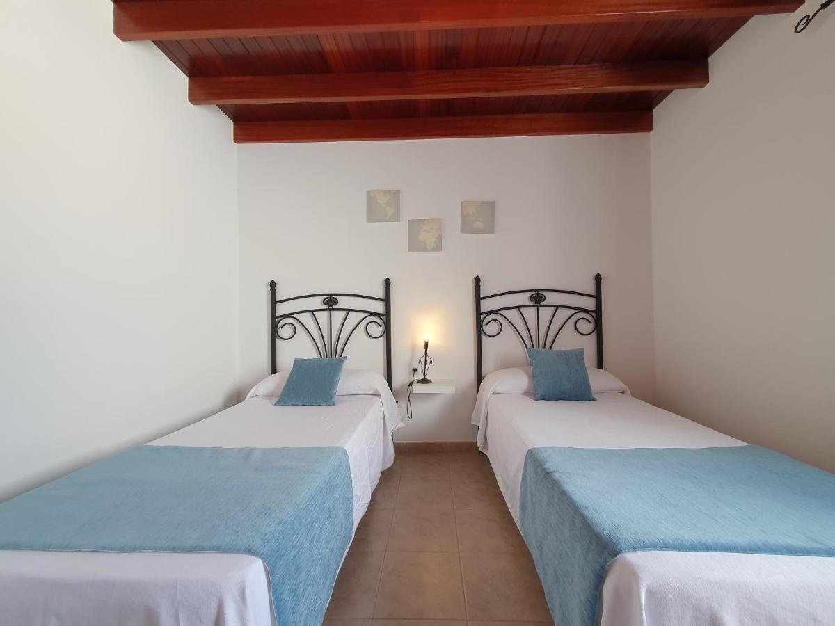 Apartamentos Graciosamar Caleta de Sebo Exterior photo