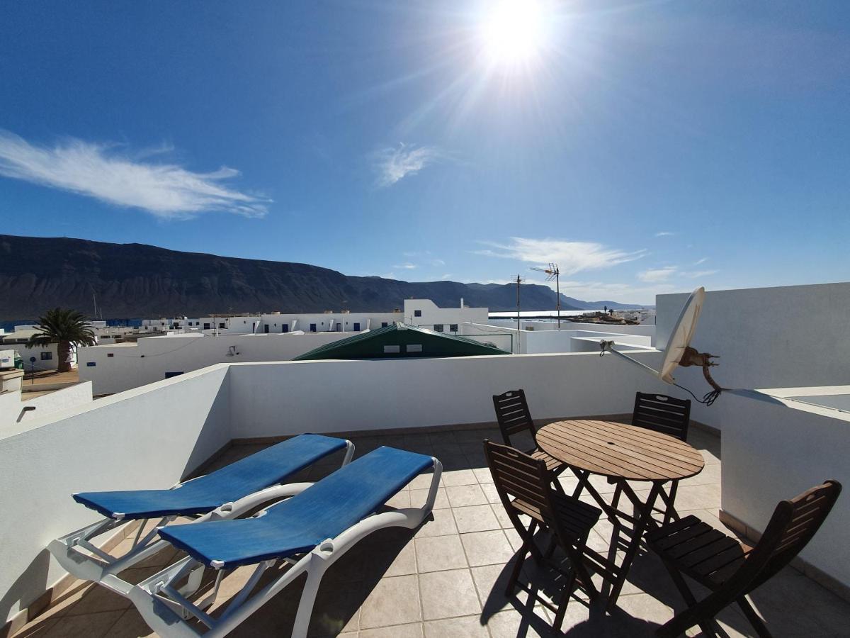 Apartamentos Graciosamar Caleta de Sebo Exterior photo